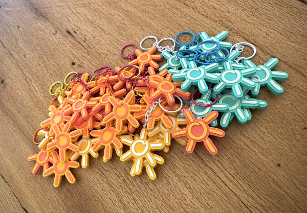 Sonnen-Anhänger in neuen Farben